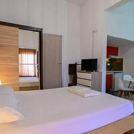 Odyssea Apartmanhotel